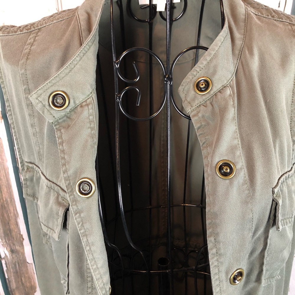 Stitch Fix Vest - Picture 2 of 5